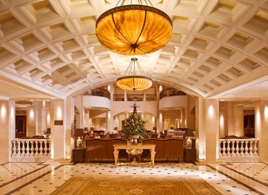 Adlon Lobby - Berlinstadtservice.de