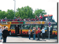 Berlin per Bus entdecken!