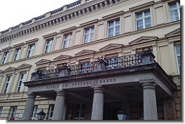 Palais am Festungsgraben