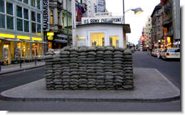 Checkpoint Charlie - Berlinstadtservice
