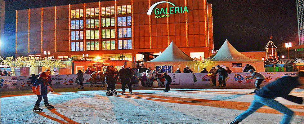 Eisbahn am Alexanderplatz