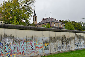 Bernauer Straße Mauer