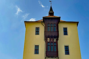 Schloss Ballenstadt