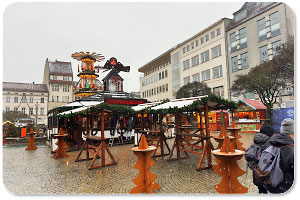 Fahrgeschäfte auf den Weihnachtsmarkt in der Altstadt Spandau Altstadt Spandau - Weihnachtsmarkt