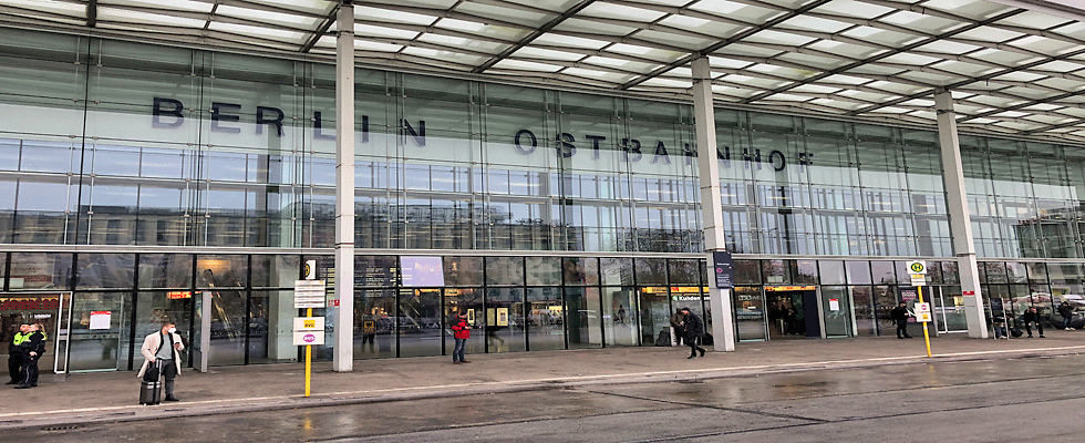 Busparkplatz Berlin Ostbahnhof