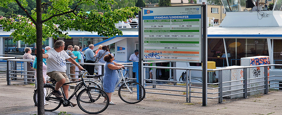 Dampfer Anlegestelle Spandau