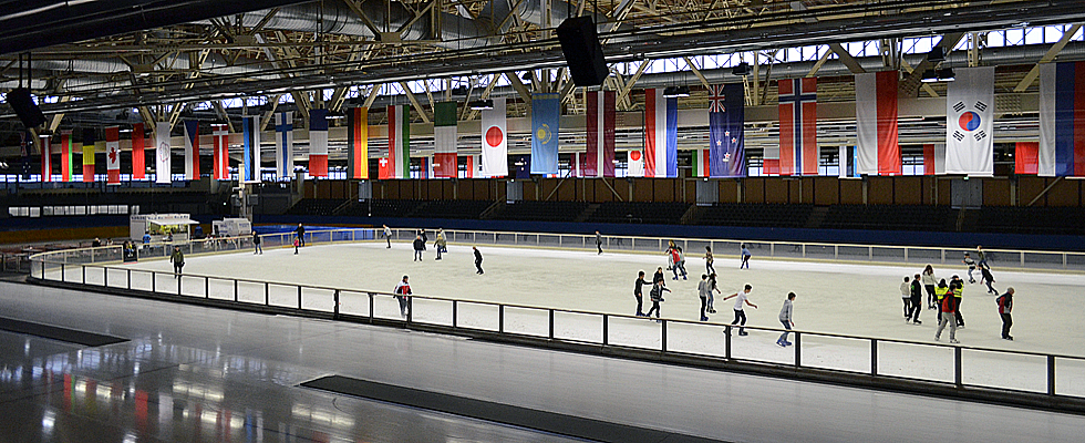 Schlittschulauf in der Eissporthalle III Sportforum