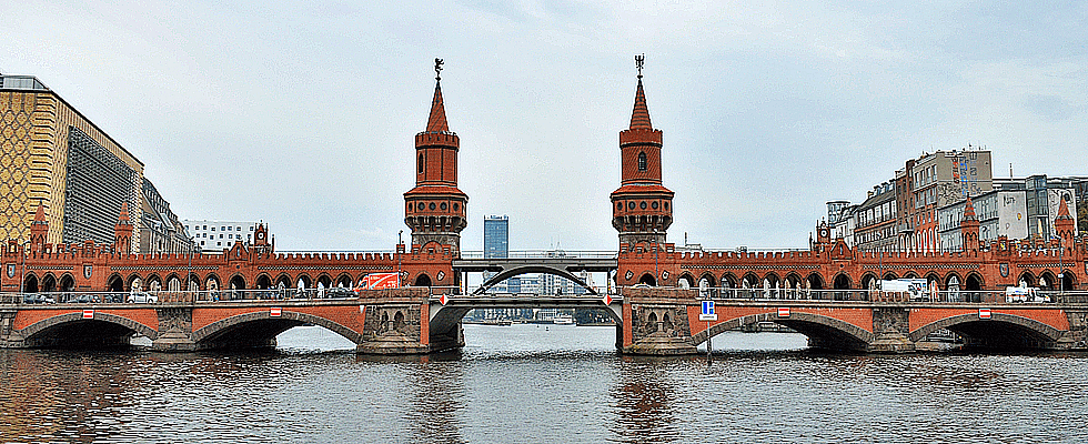 Oberbaumbrücke in Kreuzberg