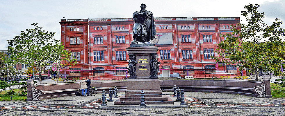 Platz an der Straße Unter den Linden Schinkelplatz Berlin