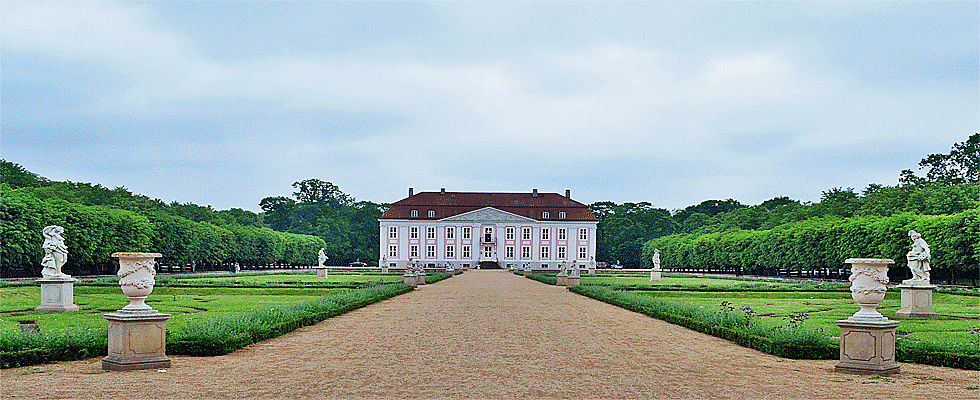 Schloss Friedrichsfelde