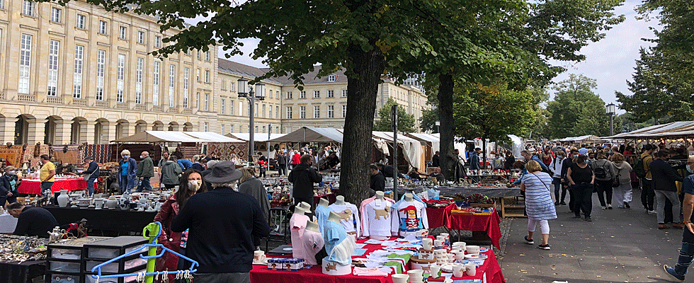 Trödelmarkt in Berlin Charlottenburg-Wilmersdorf